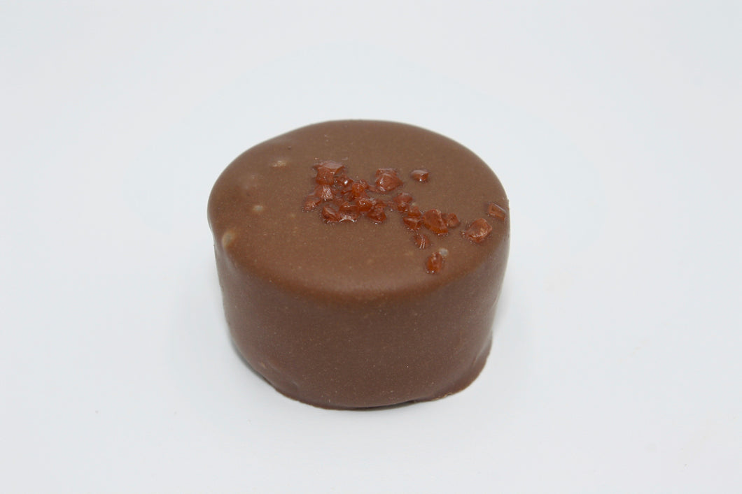 ChocoEve Milk Chocolate Caramel Cup with Hawaiian Sea Salt - 8 Piece Gift Box